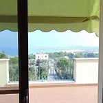 Apartment Con Terrazza Vista Mare A