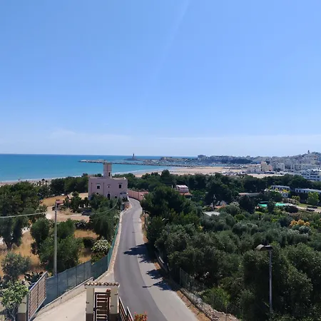 Con Terrazza Vista Mare A *