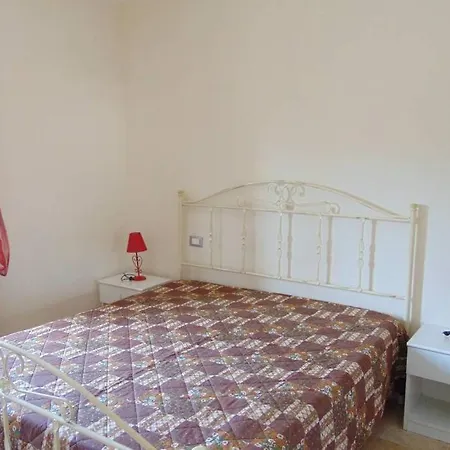 Con Terrazza Vista Mare A 公寓 维耶斯泰
