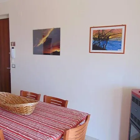 公寓 Con Terrazza Vista Mare A 维耶斯泰