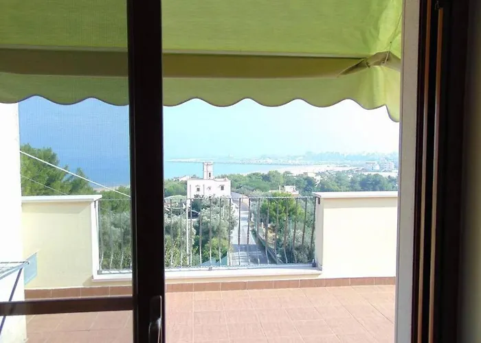 Lägenhet Con Terrazza Vista Mare A