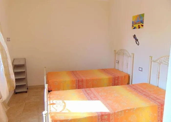 Con Terrazza Vista Mare A Lägenhet